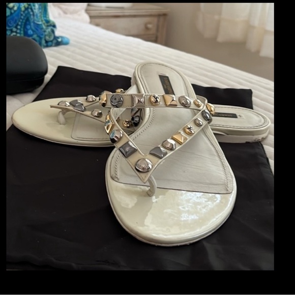 LV *🚩LAST MARK DOWN!*Louis Vuitton Metallic Embellished Sandals - Picture 15 of 15